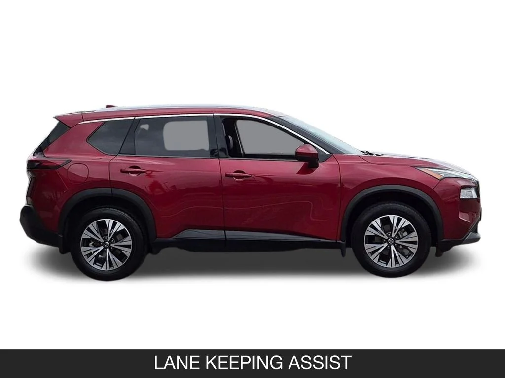 Used 2021 Red Nissan SV image 6