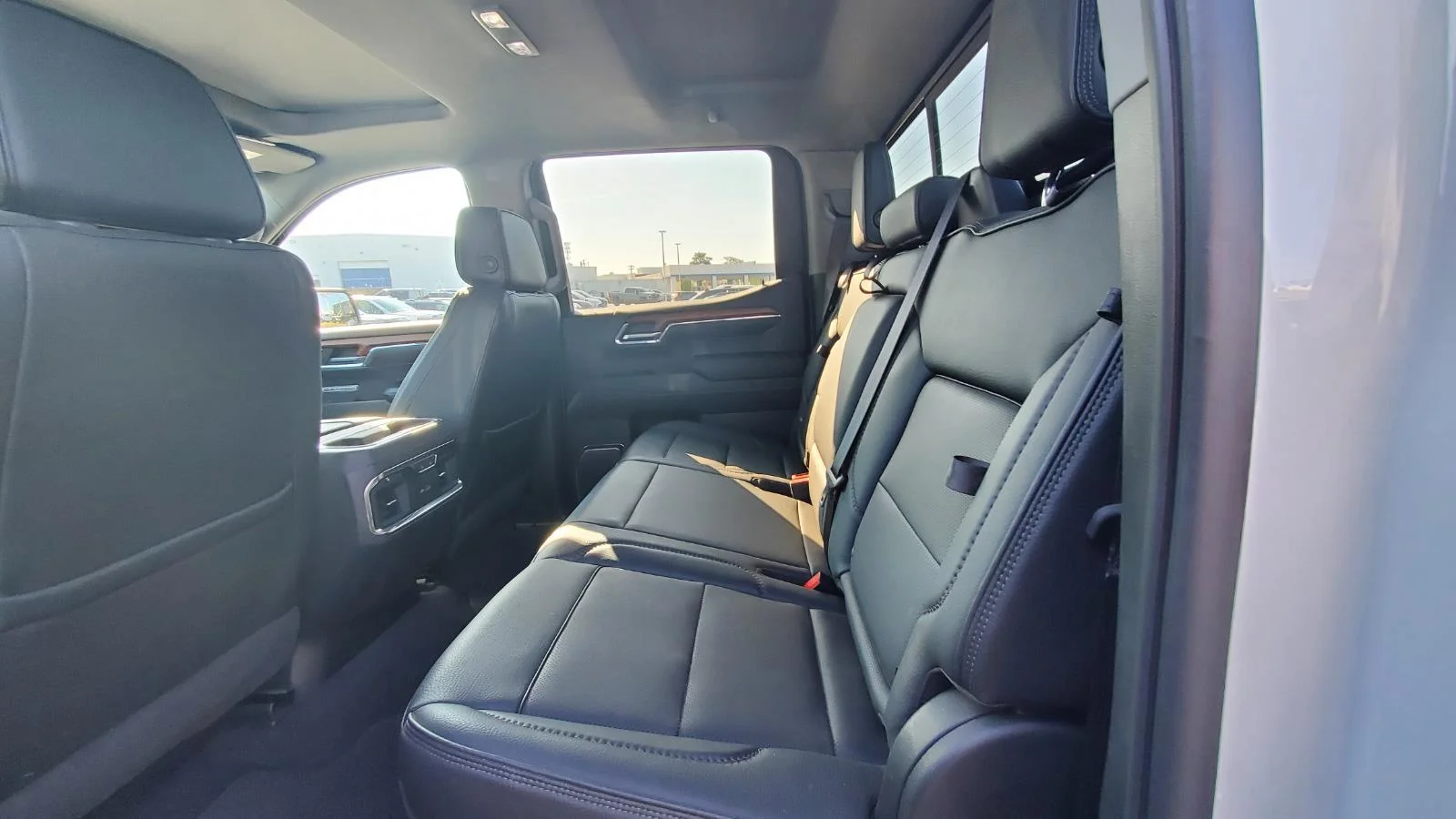 Used 2023 Summit White GMC Denali image 5