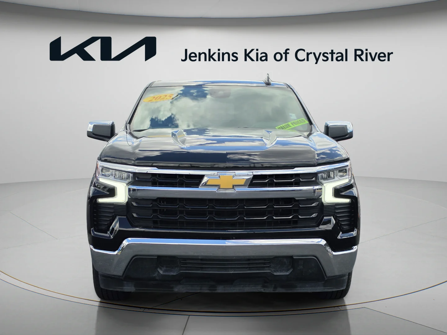 Used 2025 Black Chevrolet LT image 12