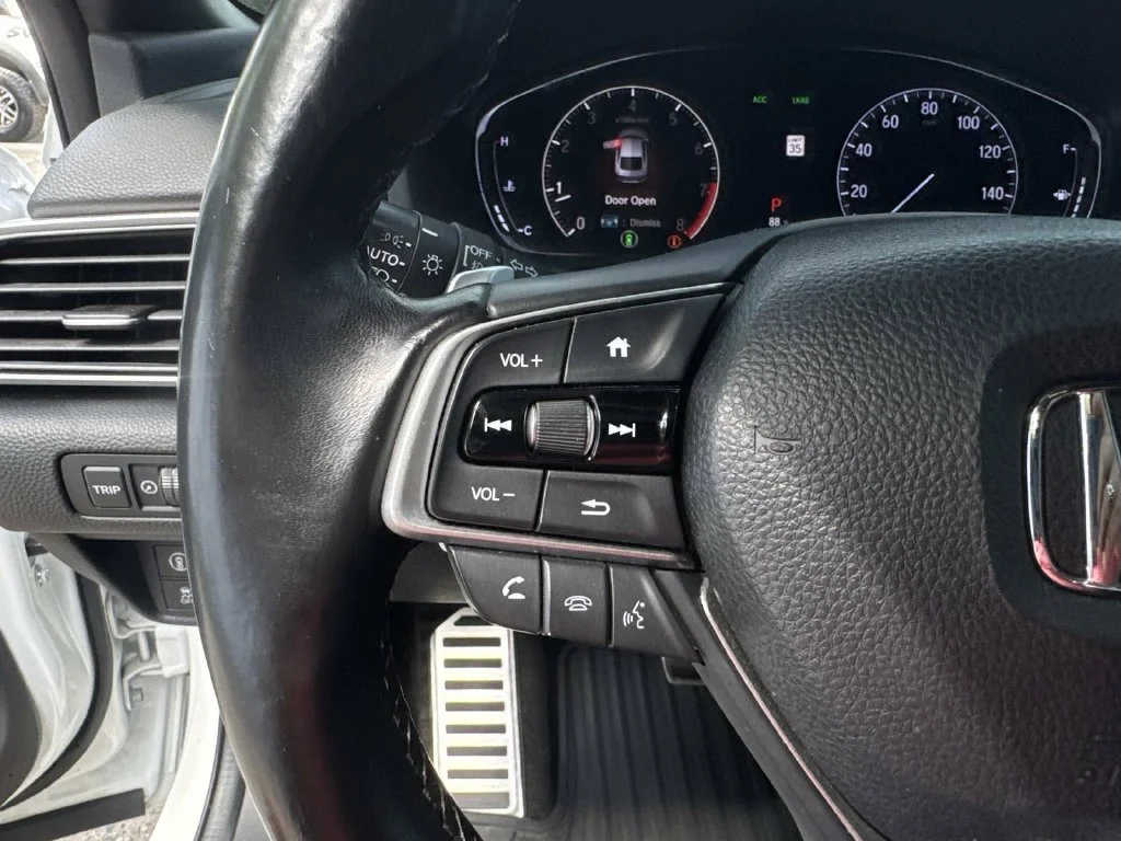 Used 2019 White Honda Sport 2.0T image 36