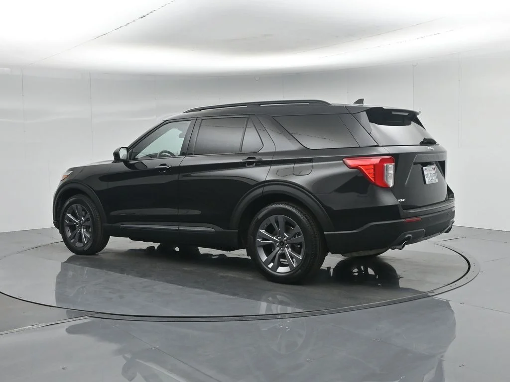 Certified Used 2022 Black Ford XLT image 7