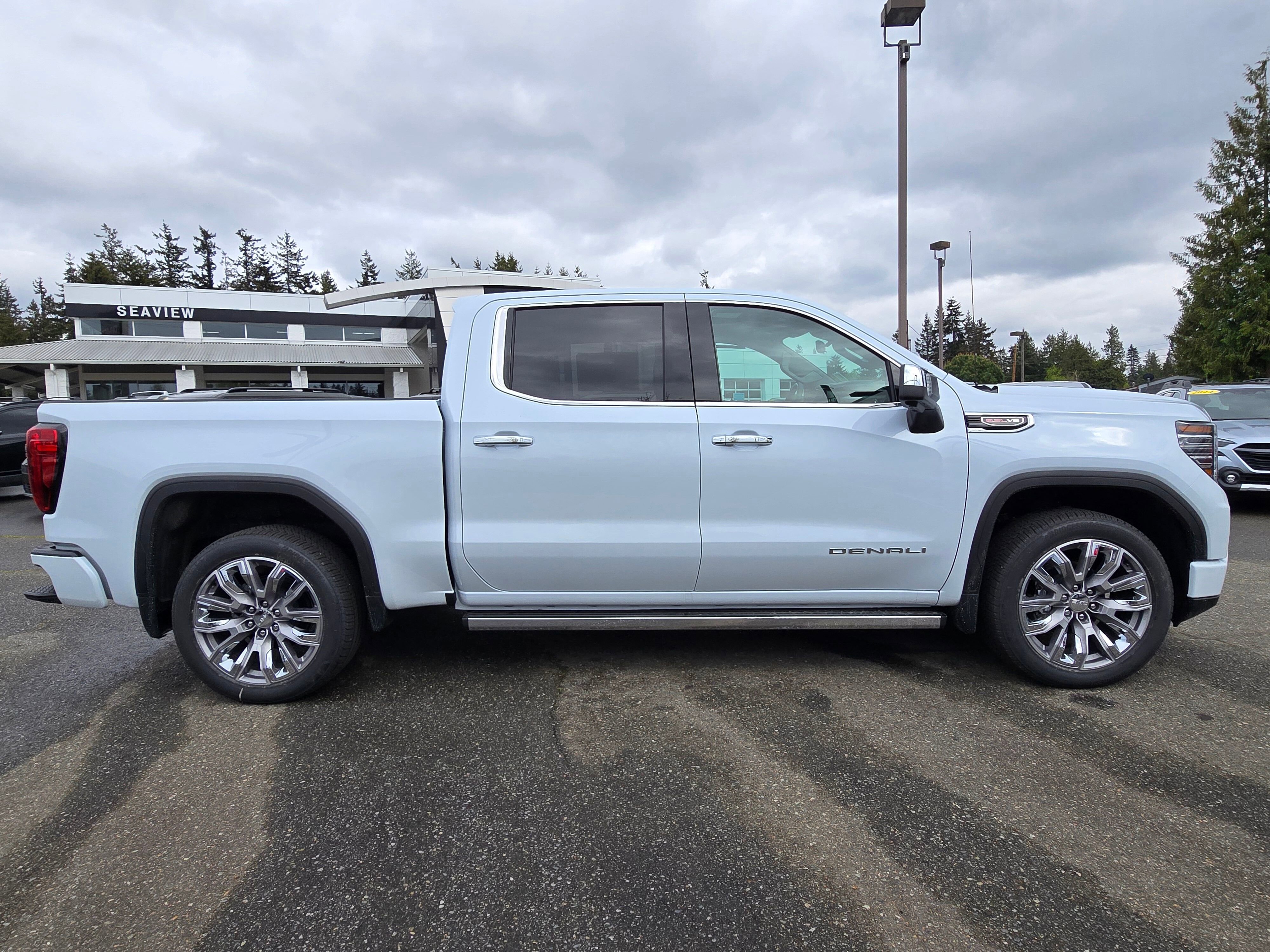2026 GMC Sierra 1500 Denali - Photo 8