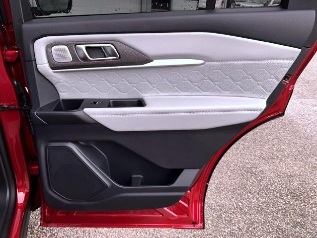 New 2026 Rapid Red Metallic Tinted Clearcoat Ford Platinum image 47