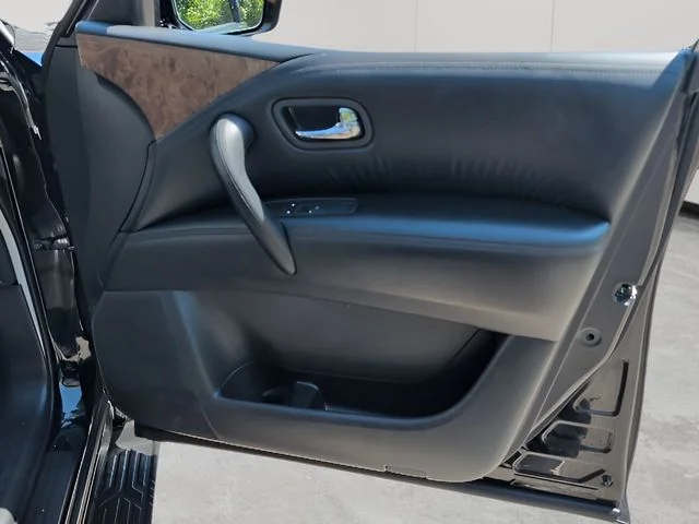 Used 2021 Black Nissan SL image 56