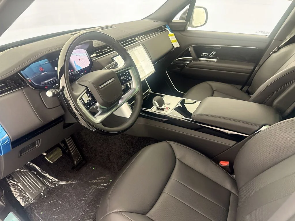 2026 Land Rover Range Rover SE - Photo 9