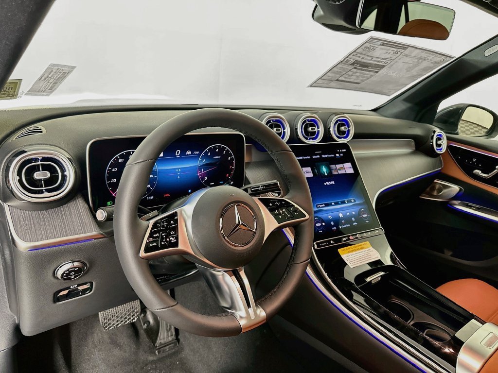 New 2027 Graphite Grey Metallic Mercedes-Benz GLC 300 image 40
