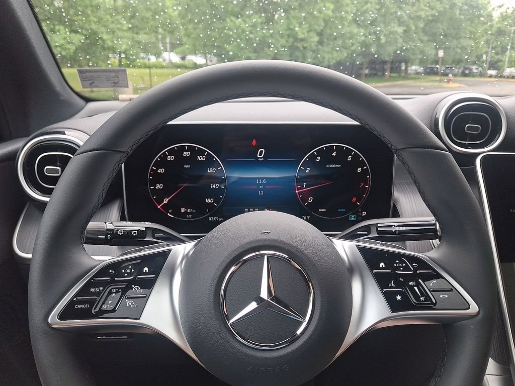 New 2026 Black Mercedes-Benz GLC 300 image 37