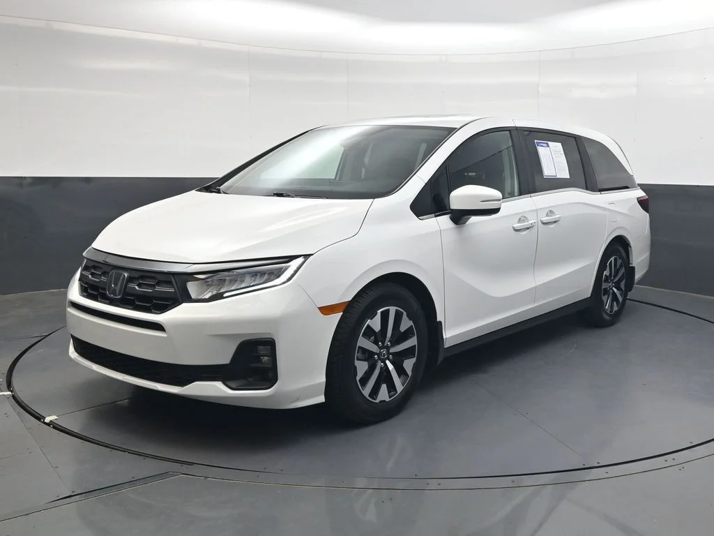 Certified Used 2025 White Honda EX-L image 8