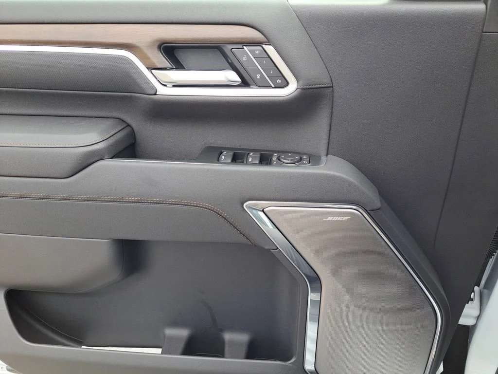 2026 Chevrolet Silverado 2500 HD High Country - Photo 18