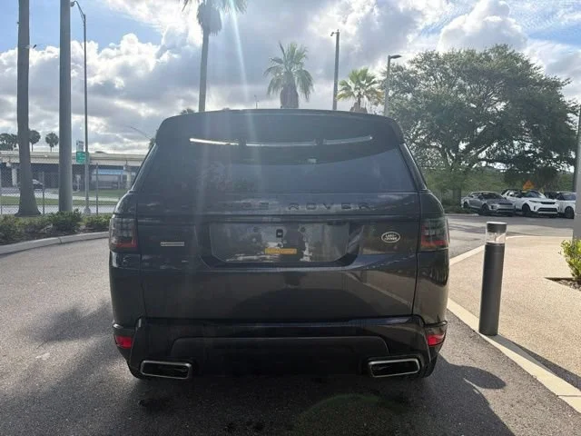 Used 2019 Carpathian Gray Premium Metallic Land Rover Dynamic image 4