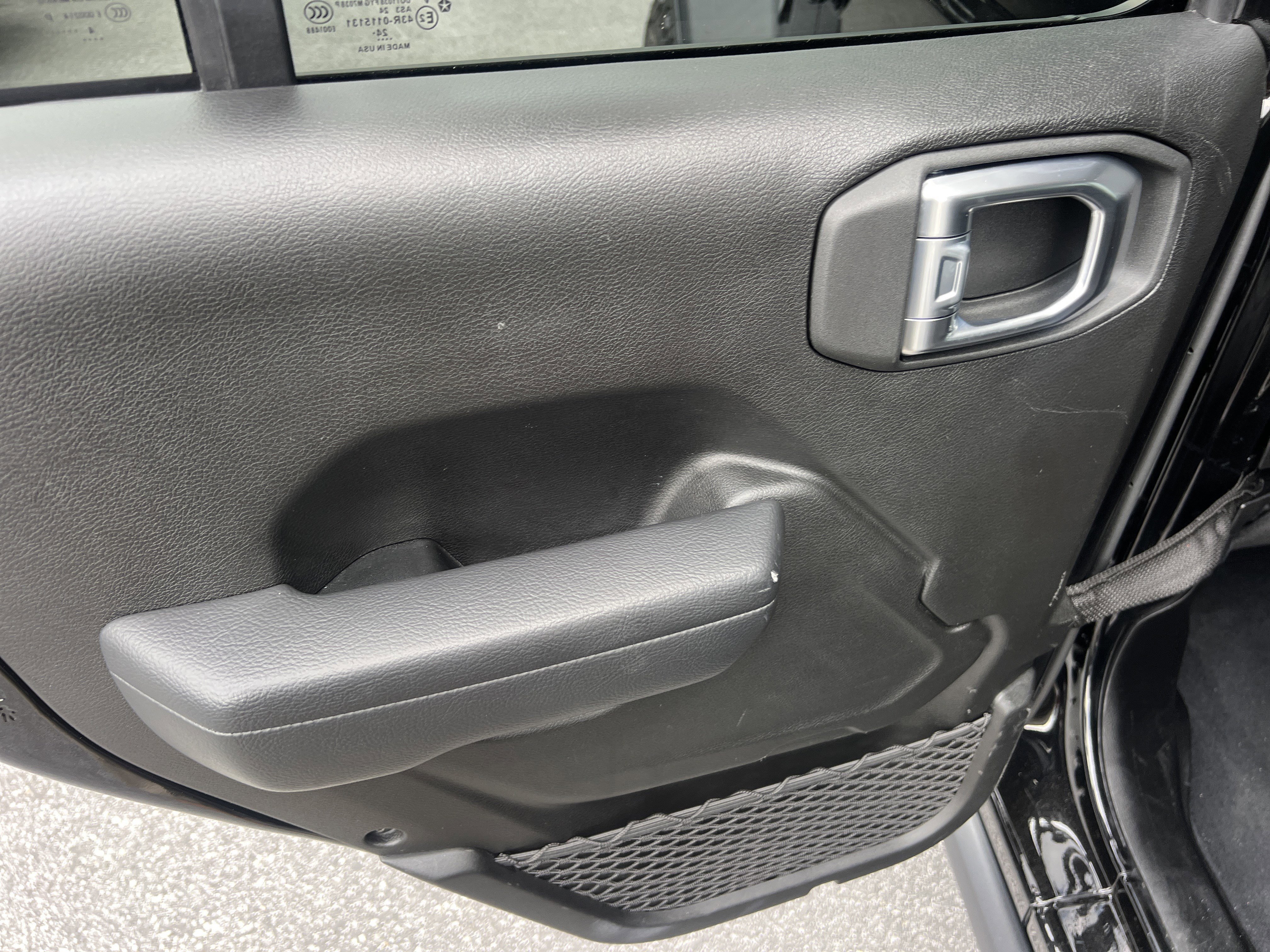 Used 2025 Black Clearcoat Jeep Rubicon image 26