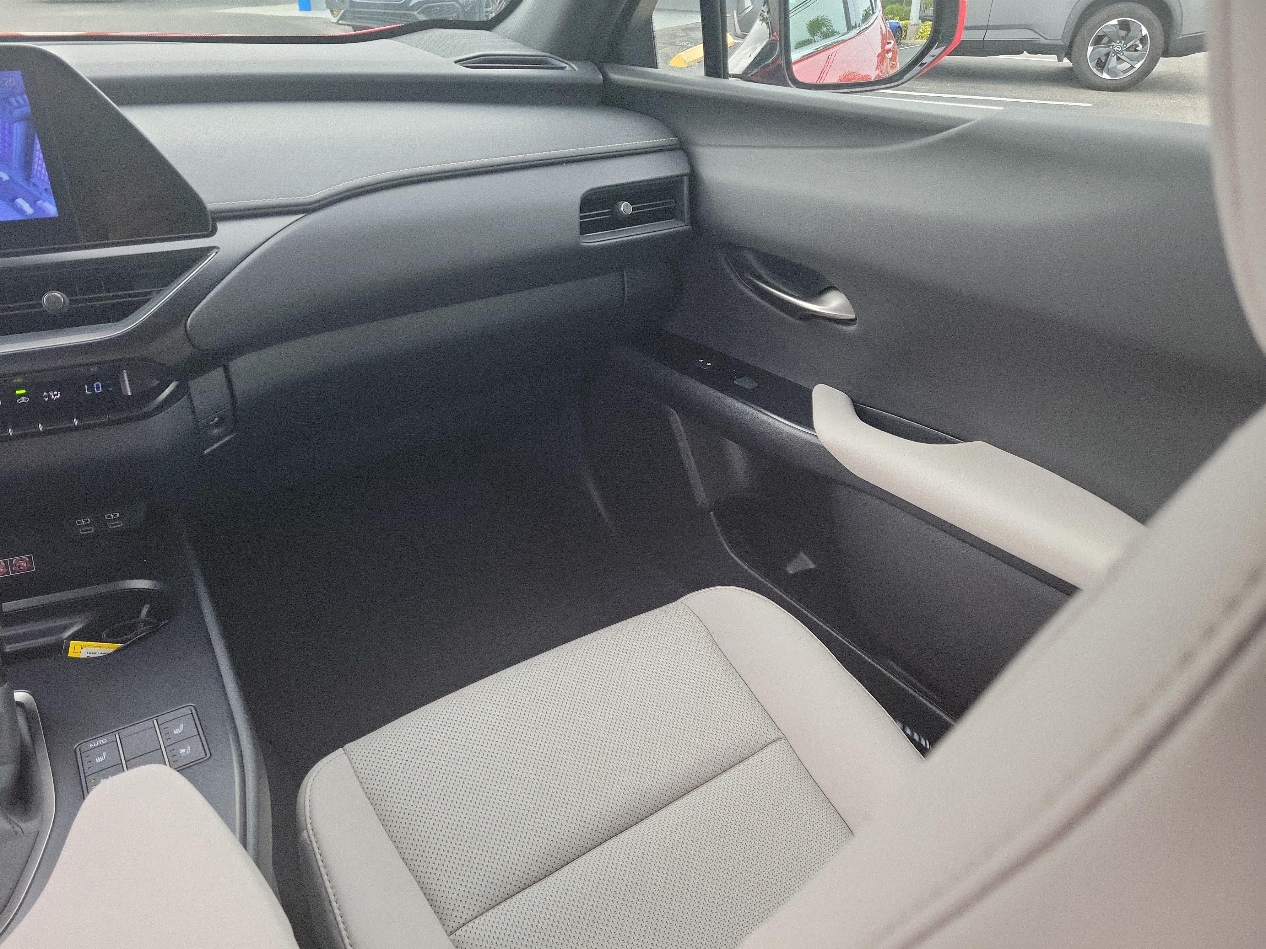 Used 2024 Redline with Obsidian Roof Lexus UX 250h F SPORT Design image 17