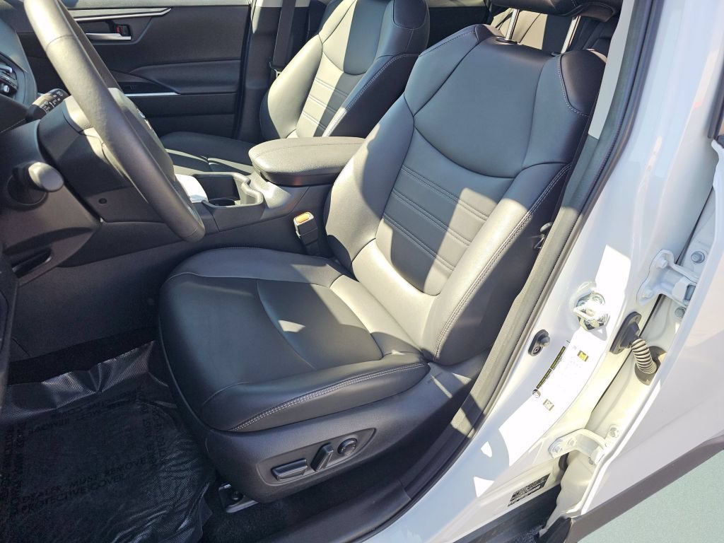 Certified Used 2025 Pearl Toyota XLE Premium image 8