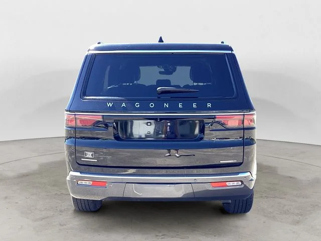 Used 2022 Diamond Black Jeep Series II image 4