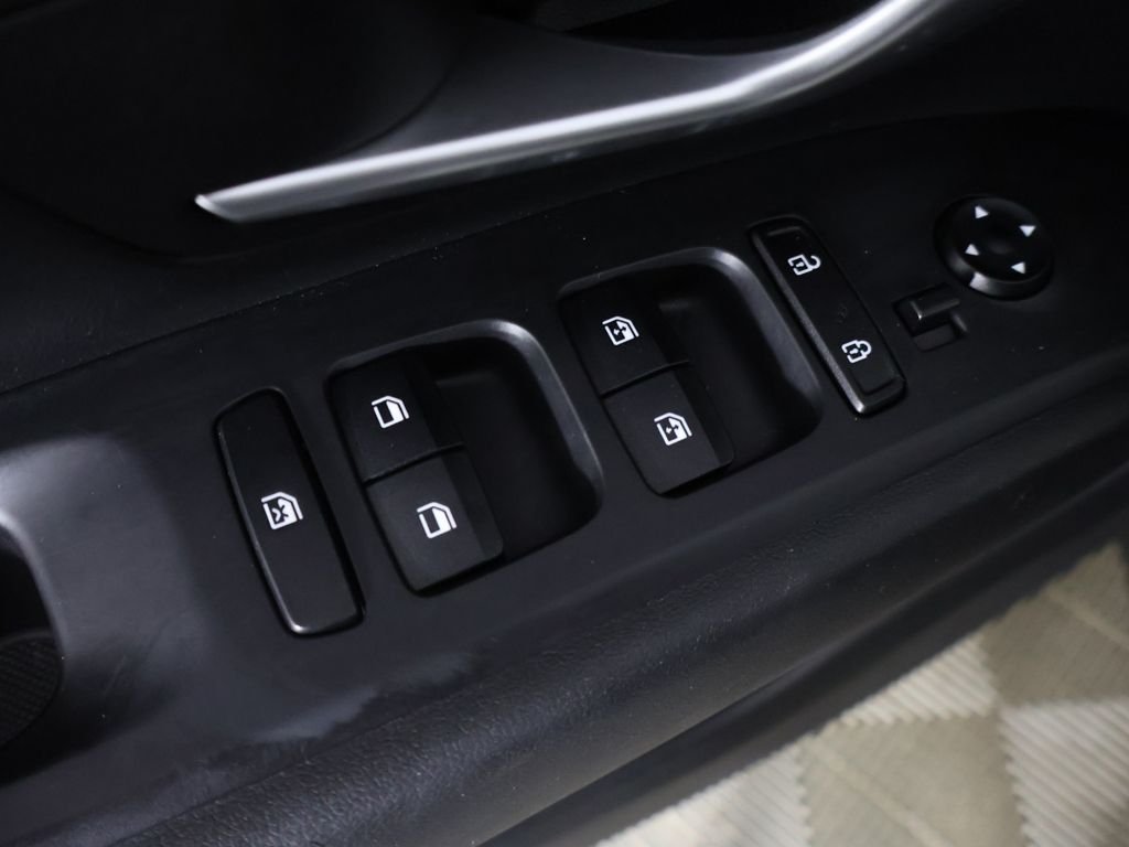Used 2023 Black Hyundai SEL image 35