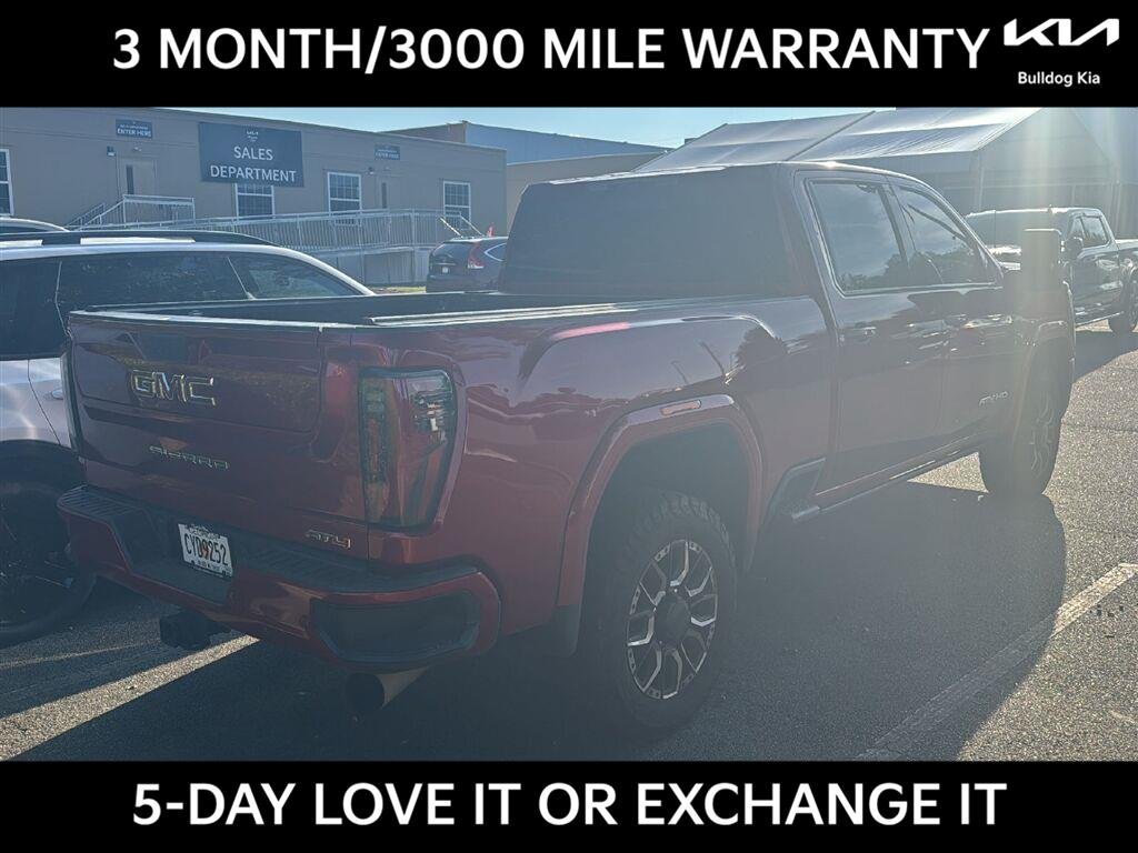 Used 2024  GMC 4WD Crew Cab 159" AT4 image 4