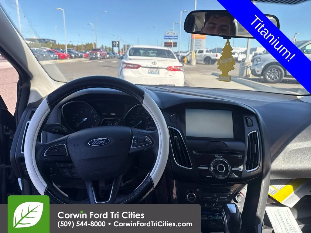 Used 2015 Gray Ford Titanium image 13