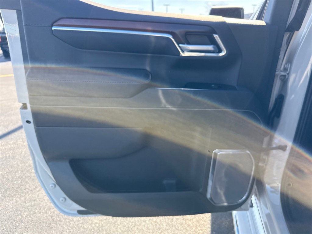 2026 GMC SIERRA - Image 31