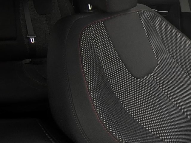 Used 2016 White Chevrolet LT image 36