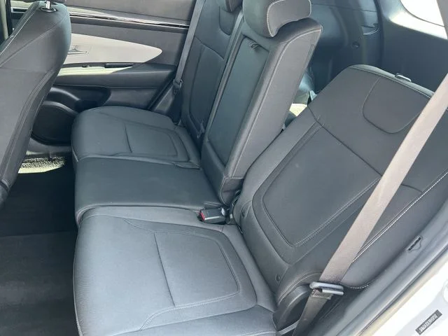 Used 2024 Silver Hyundai SE image 33