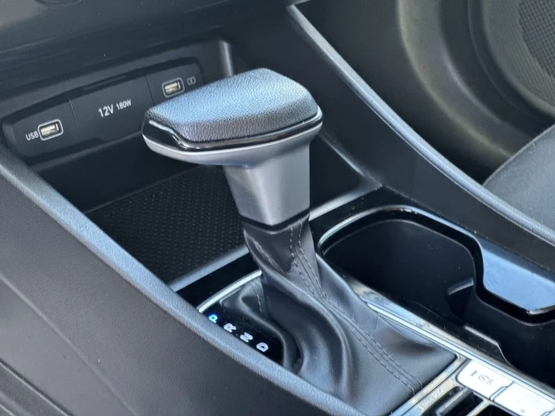 Used 2022 Intense Blue Hyundai SEL image 21