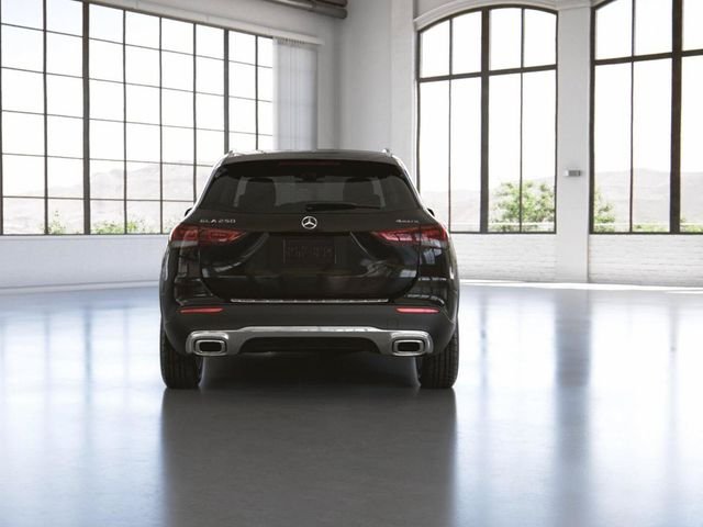 Used 2023 Black Mercedes-Benz GLA 250 image 26