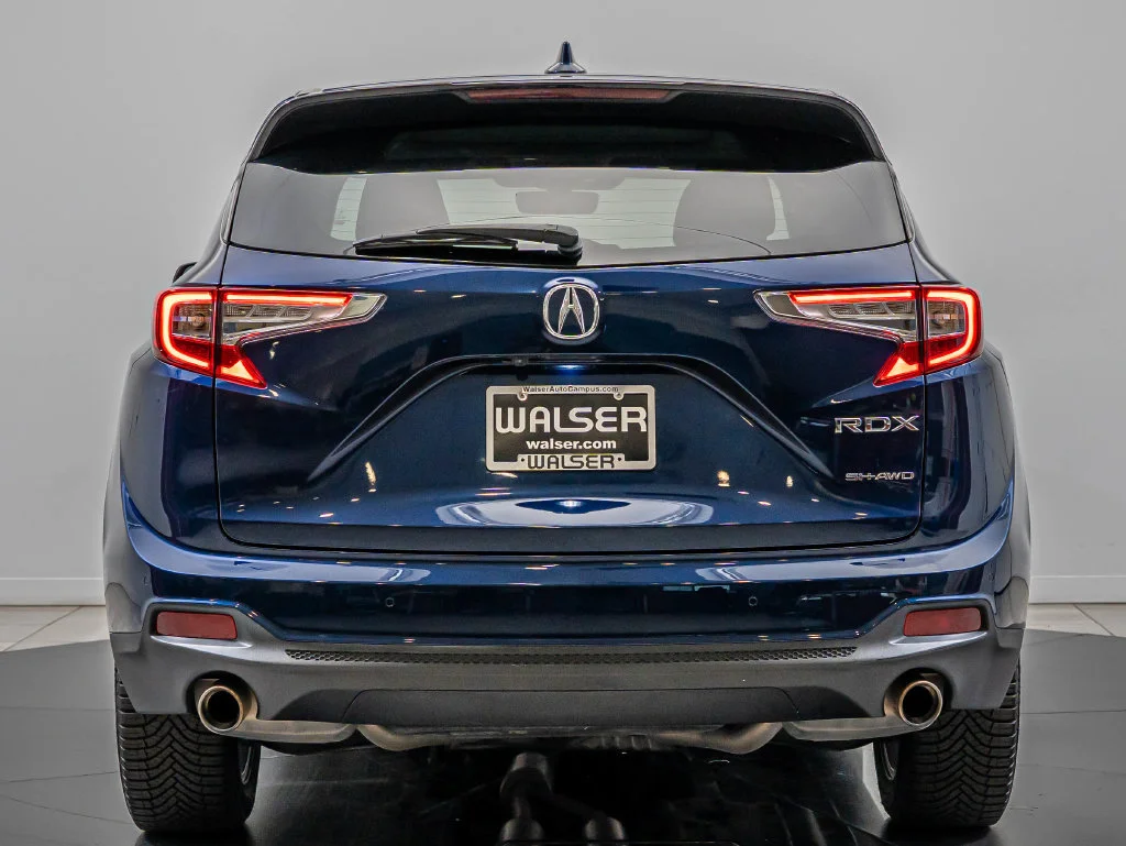 Used 2020 Fathom Blue Pearl Acura Technology Package image 7