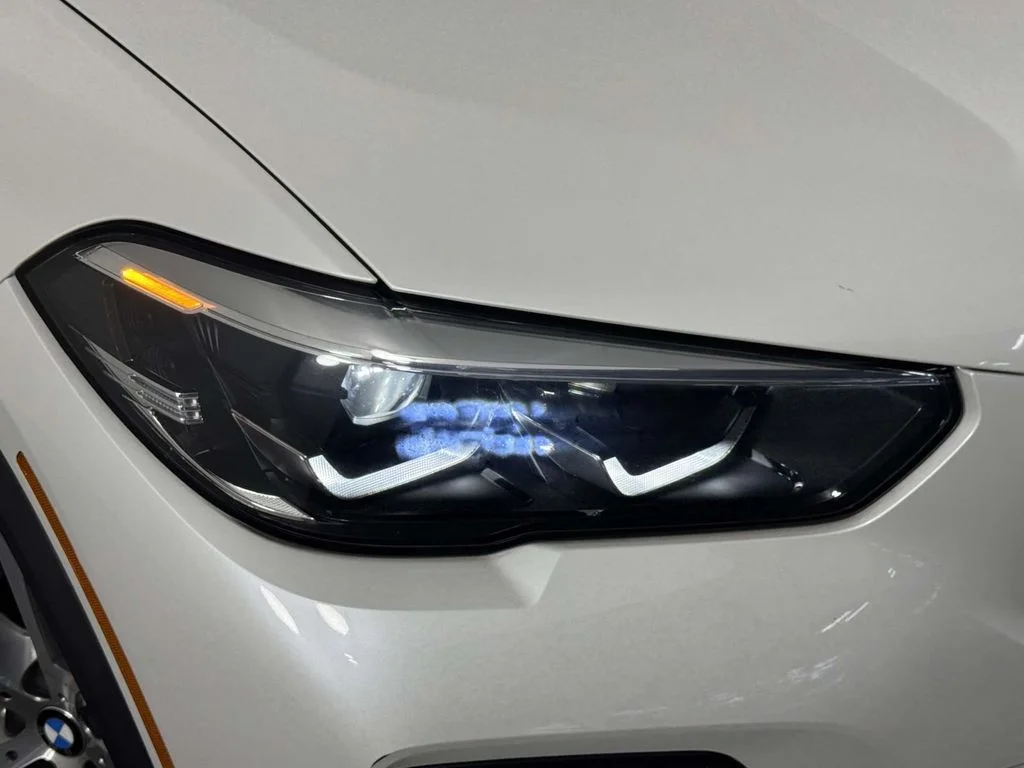 Certified Used 2023 White BMW xDrive40i image 15