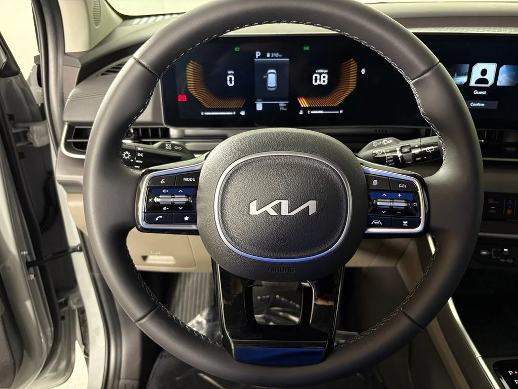 New 2026 Ceramic Silver Kia EX image 19