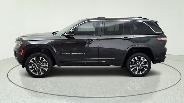 Used 2023 Brown Jeep Overland 4xe image 7