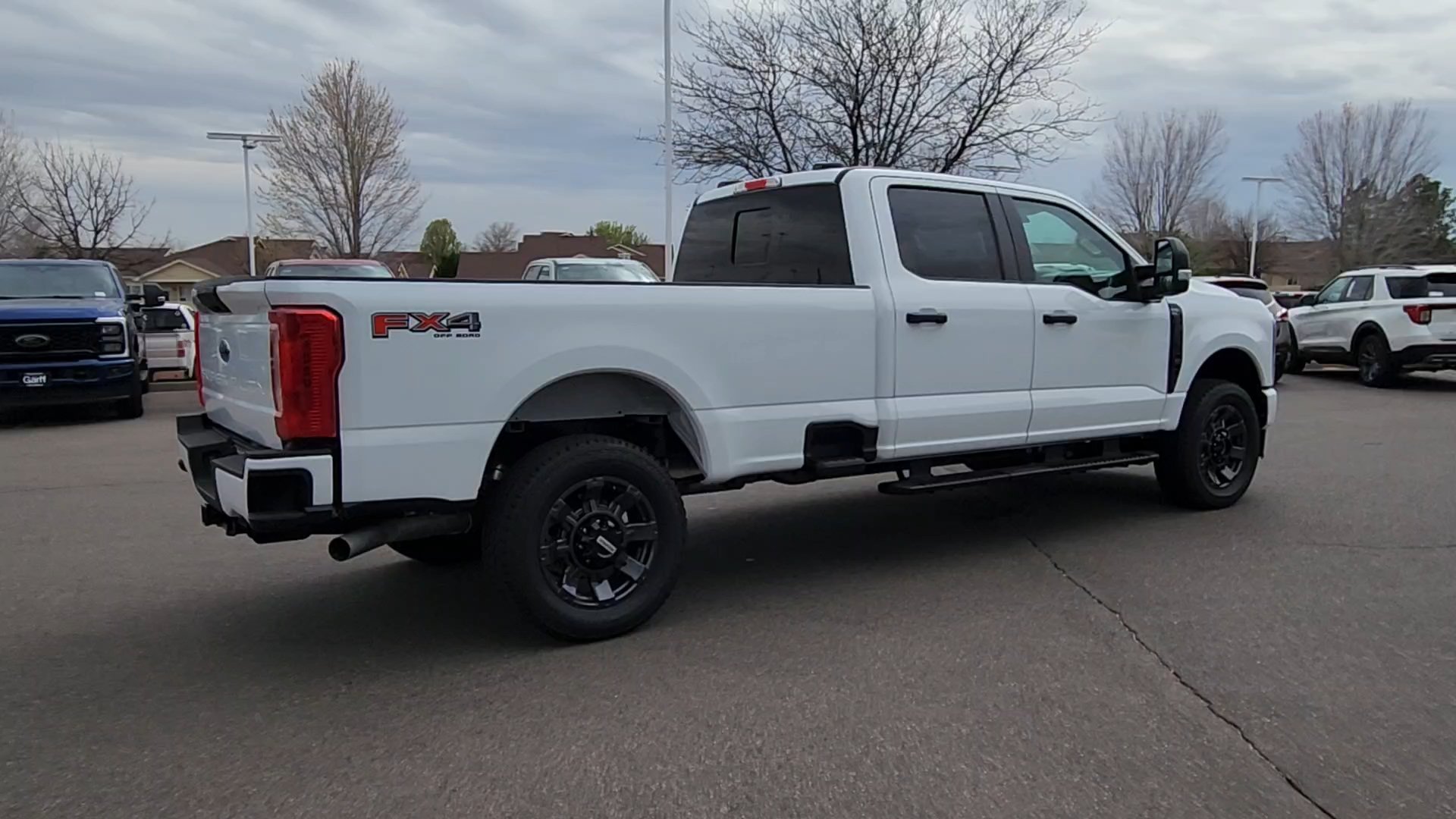 New 2026 Oxford White Ford XL image 14
