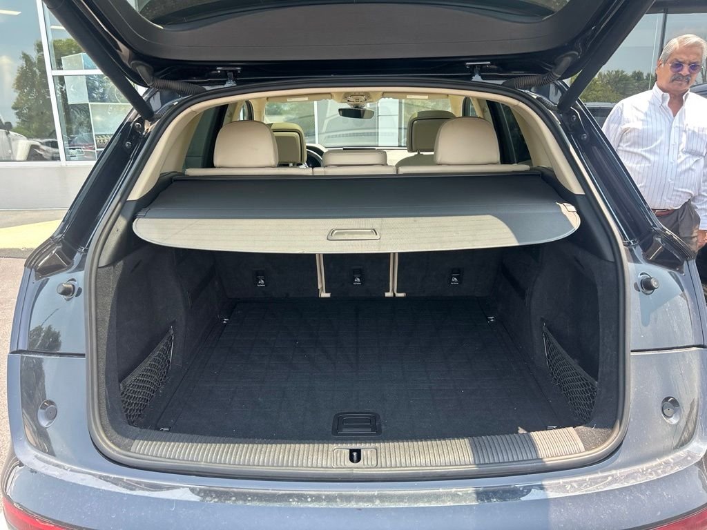 Used 2018 Blue Audi 2.0T image 18