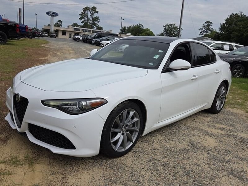 Used 2023 Alfa White Alfa Romeo Sprint image 4