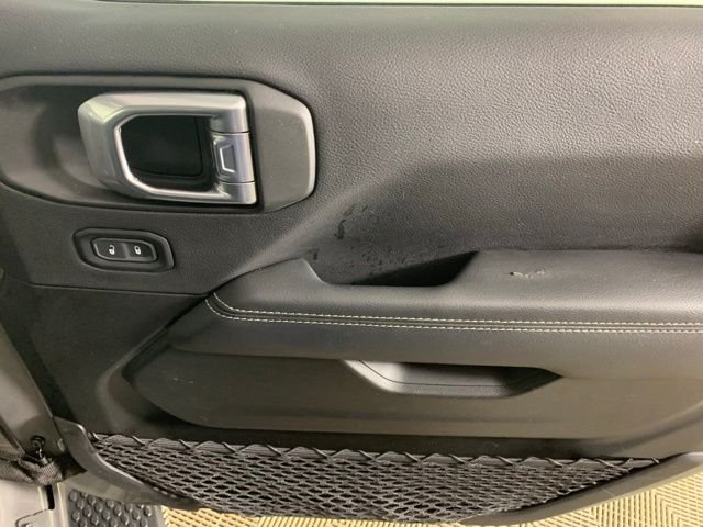 Used 2021 Gray Jeep Unlimited Sahara image 30