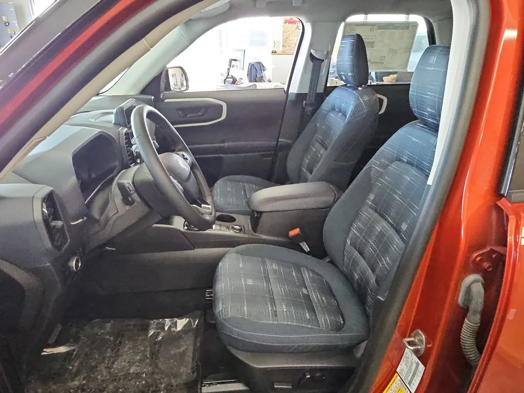 Used 2024 Hot Pepper Red Tinted Clearcoat Ford Heritage image 25
