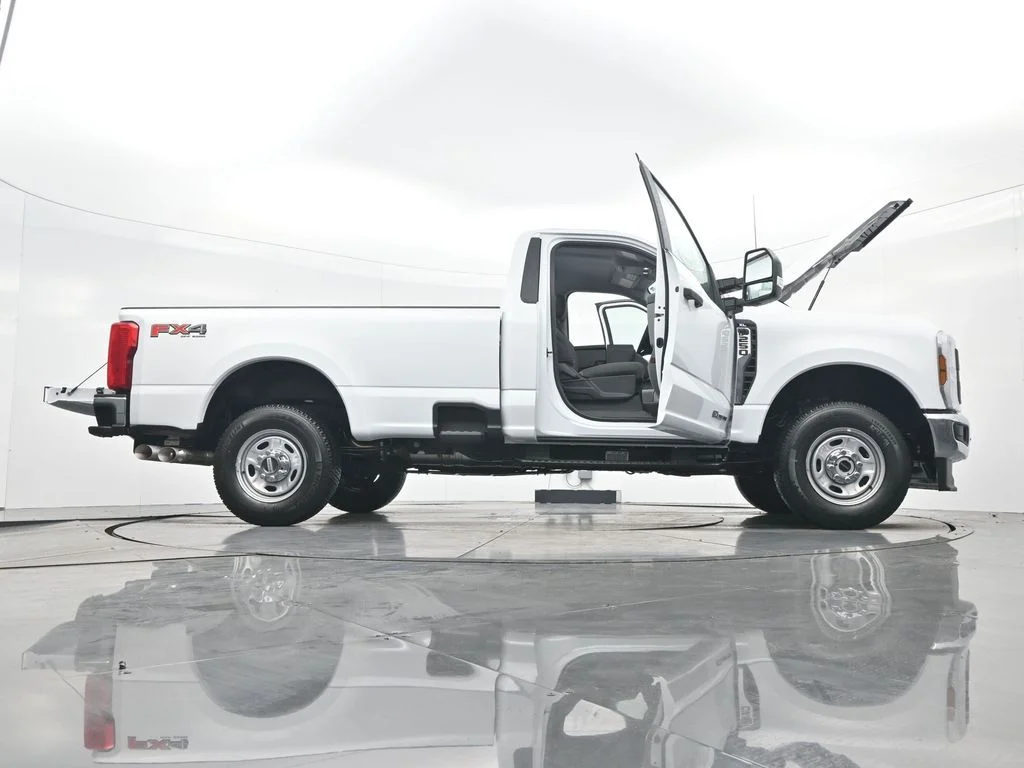 2026 Ford F-250 Super Duty XL - Photo 47
