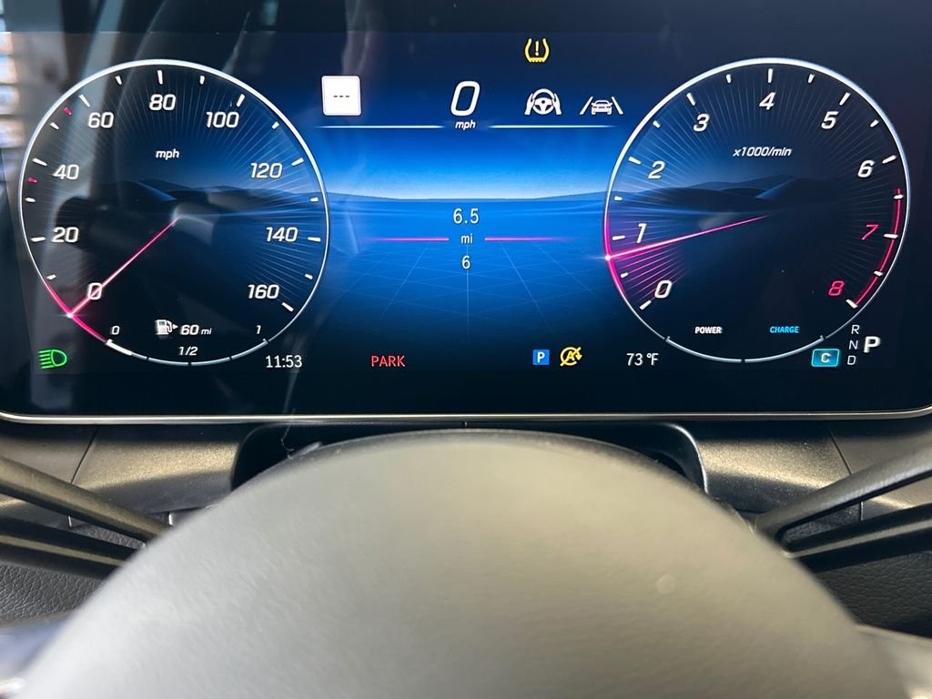 New 2027 Polar White Mercedes-Benz GLC 300 image 17