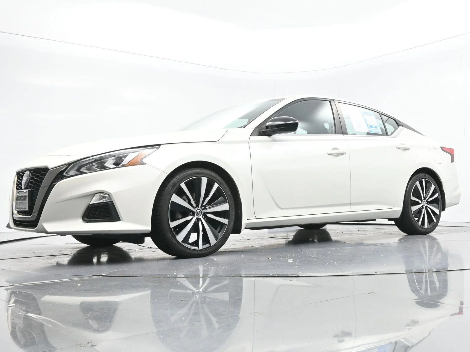 Used 2020 Pearl White Tricoat Nissan 2.5 SR image 48