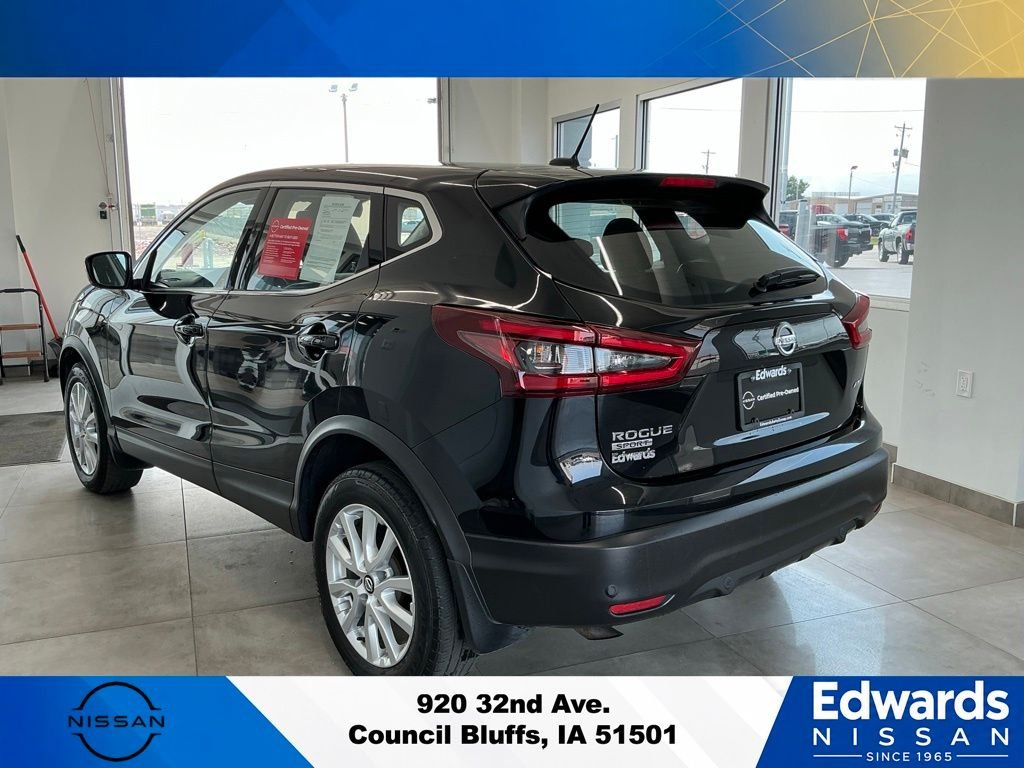 Used 2021 Black Nissan S image 5