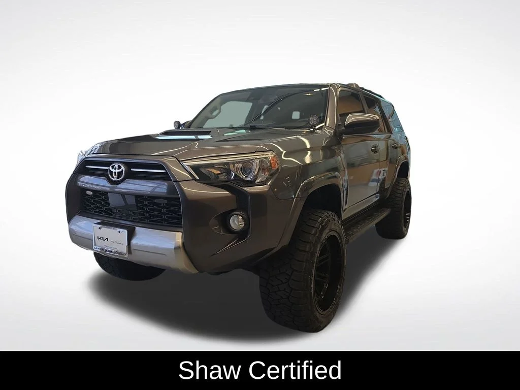 2020 Toyota 4Runner Off-Road 4WD V6's photo