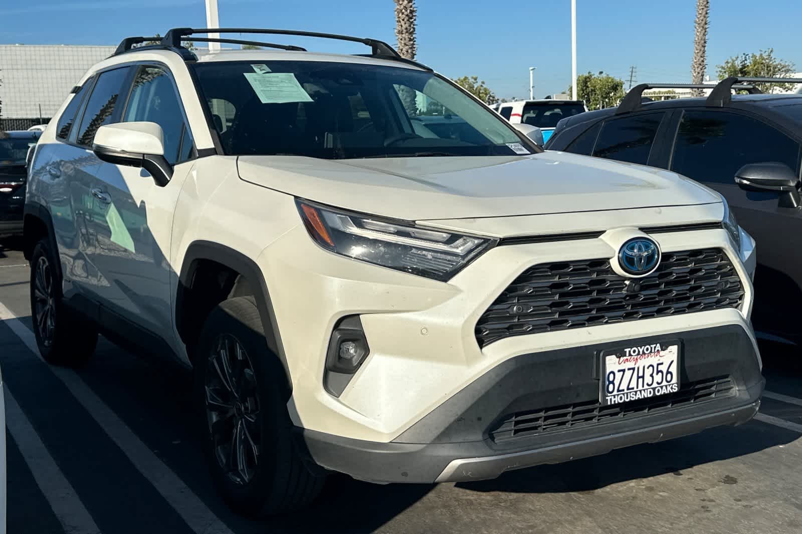 Certified Used 2022 Blizzard Pearl Toyota Limited image 2