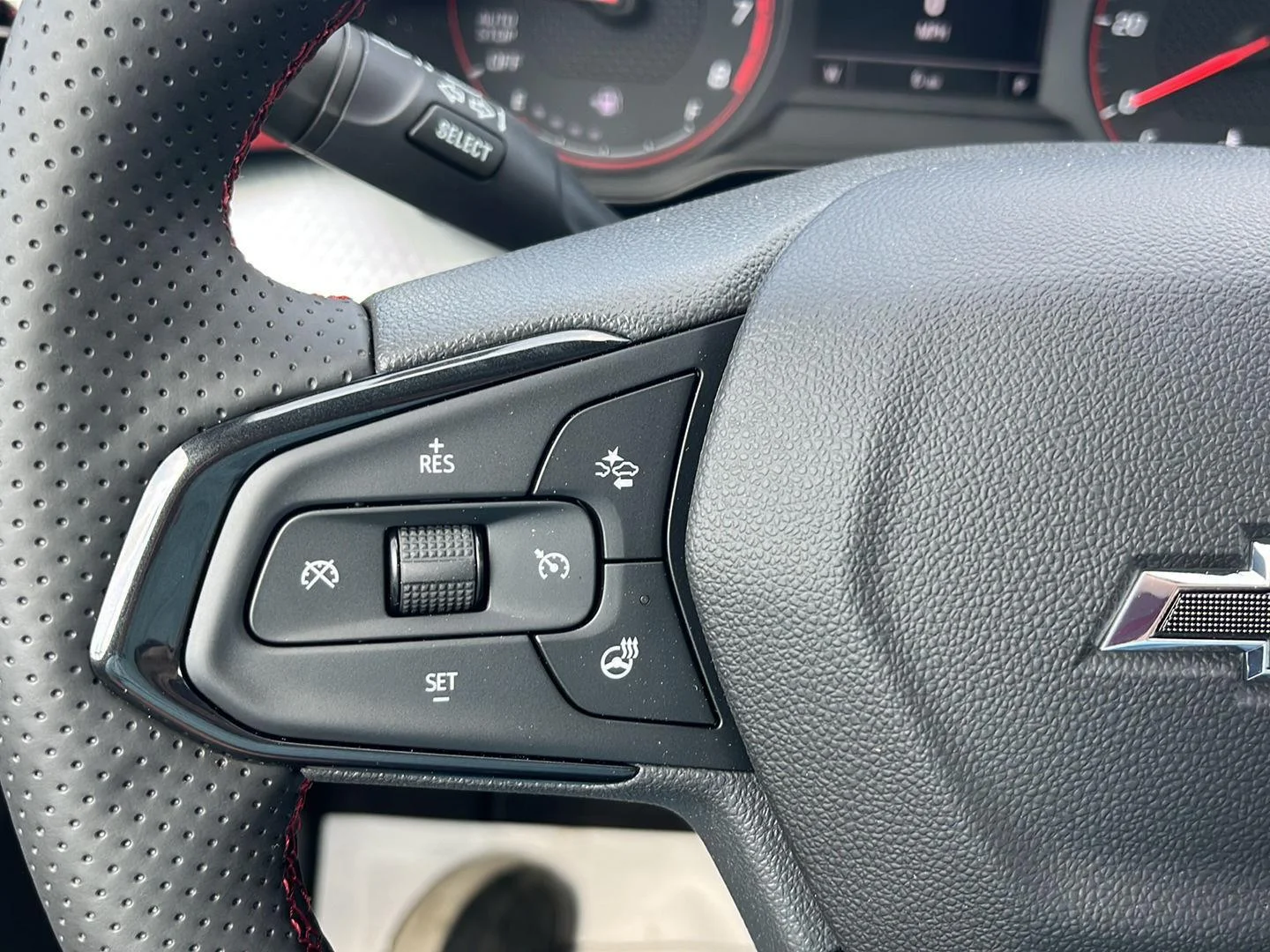 2026 Chevrolet Trax RS - Photo 11