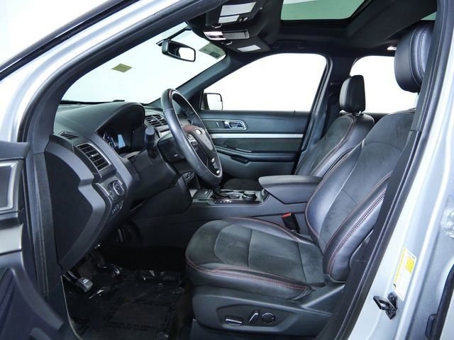 Certified Used 2018 Silver Ford XLT image 17