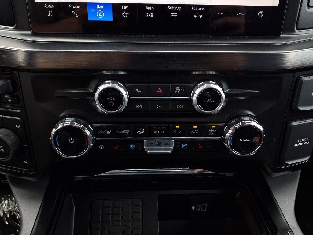 New 2026 Gray Ford Lariat image 21