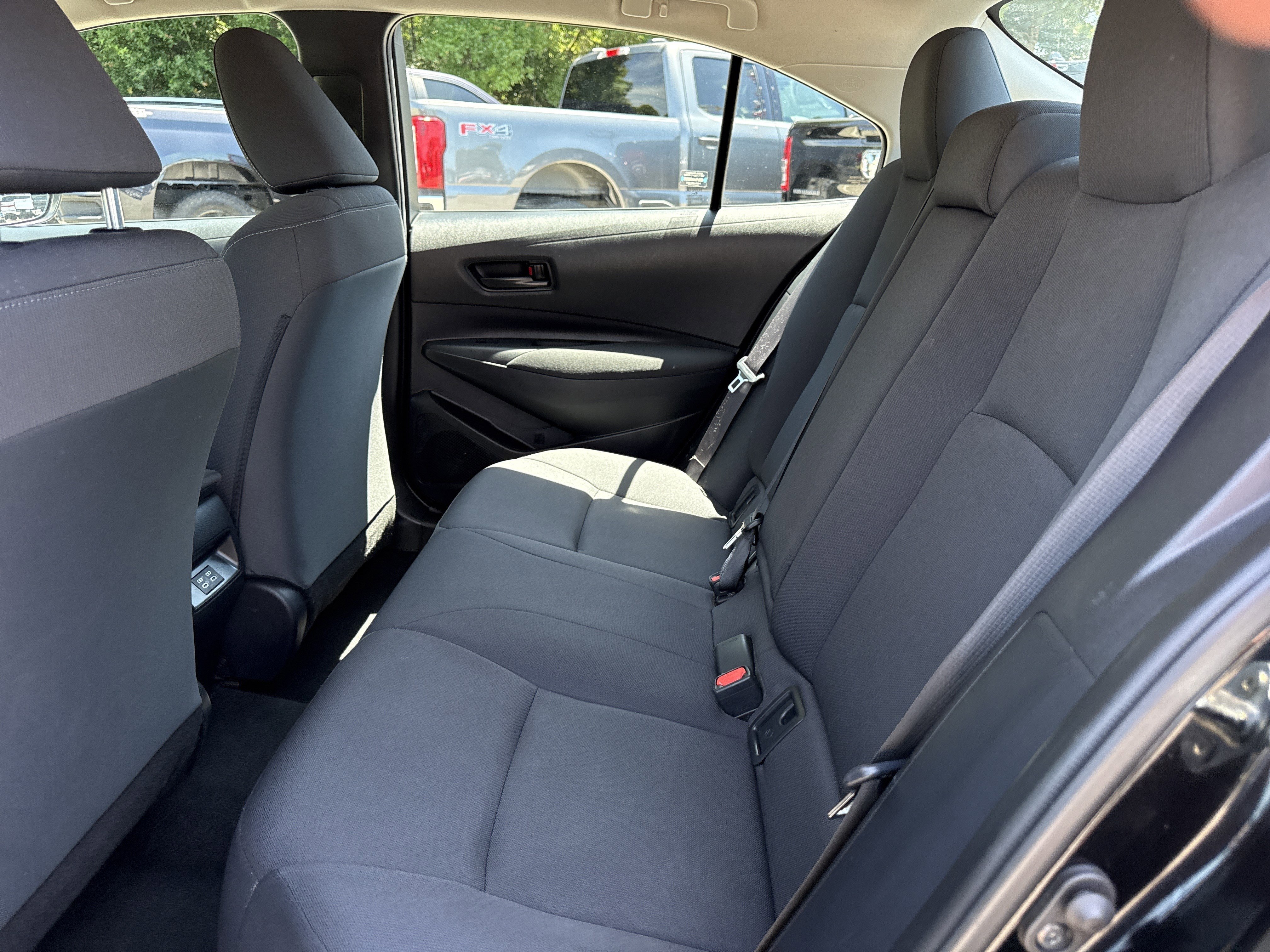2024 Toyota Corolla LE - Photo 17