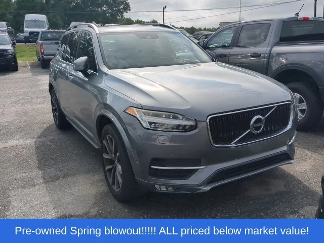 Used 2016 Gray Volvo T6 Momentum image 5