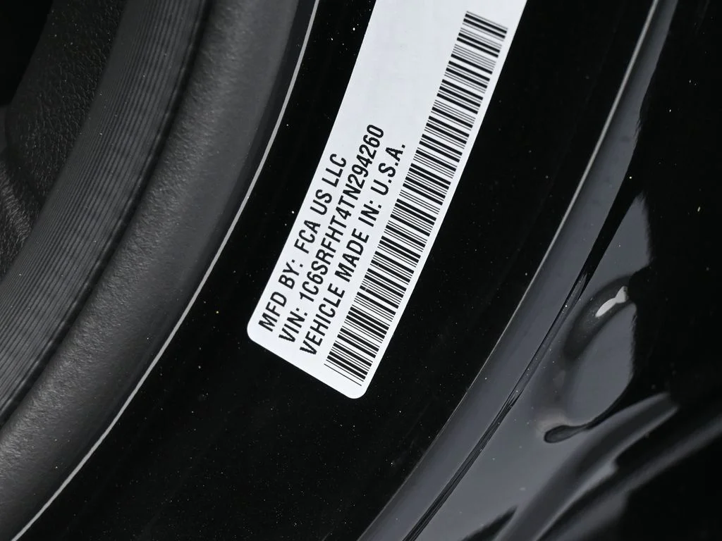 New 2026 Diamond Black Crystal Pearlcoat RAM Limited image 19