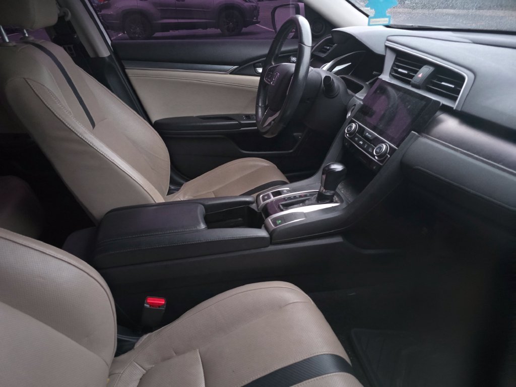 Used 2016 White Honda EX-L image 12