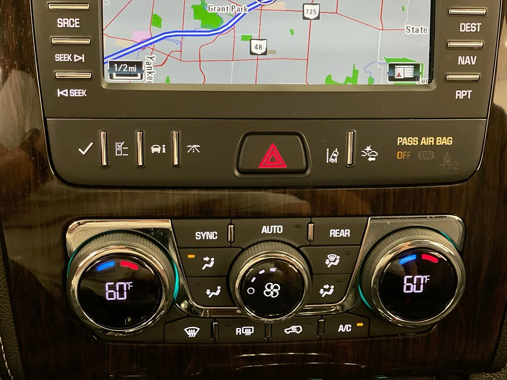 Used 2017 Tungsten Metallic Chevrolet Premier image 17