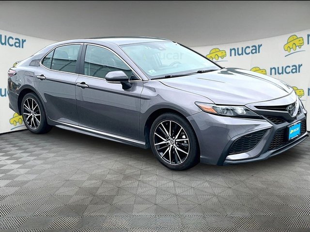 Pre-Owned 2023 Toyota Camry SE FWD